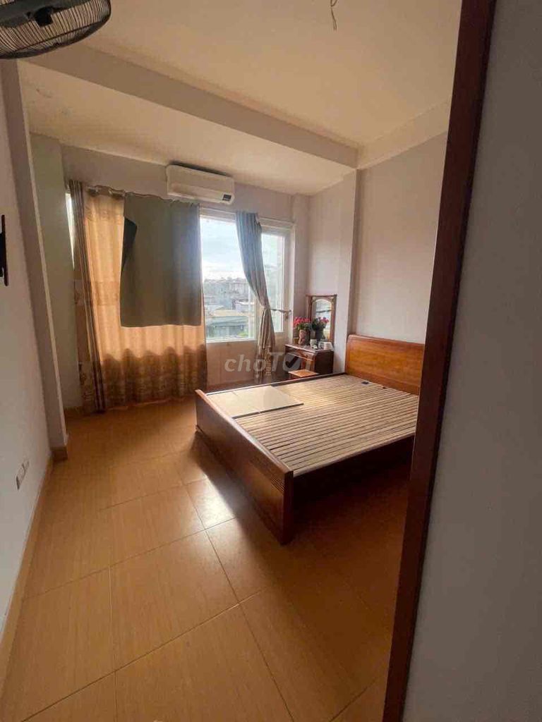 Renting An Dương Vương Front Street