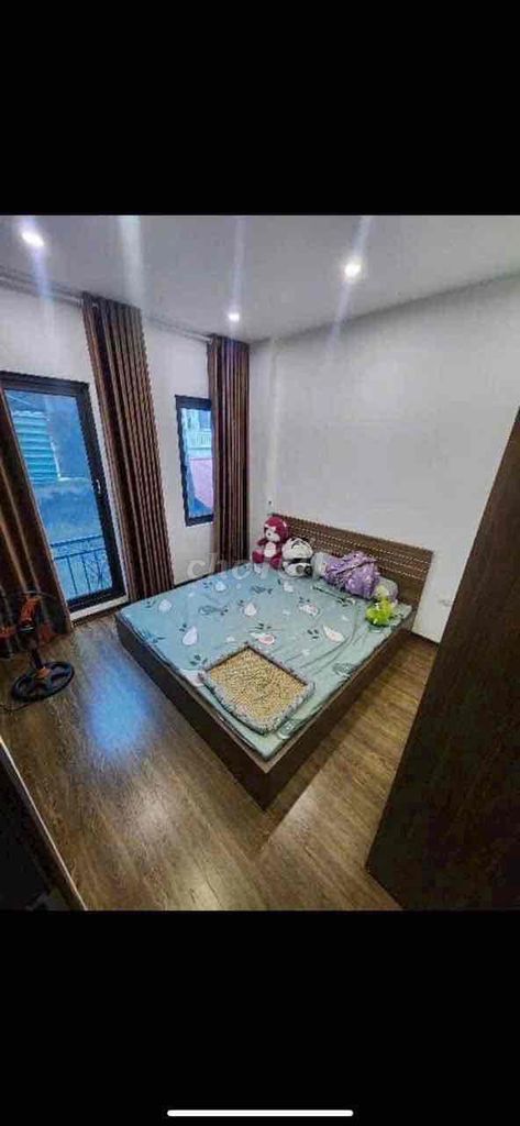 Rent a 760th Street Tây Hồ Tây Hồ Dragons