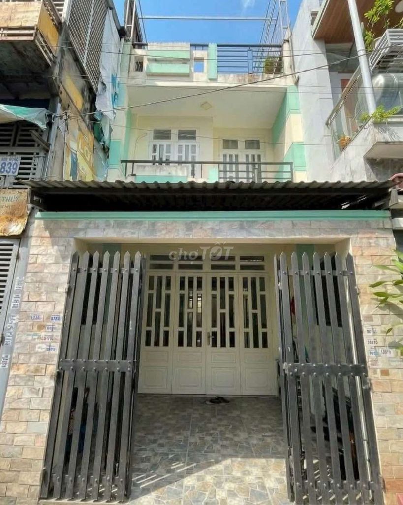 Rent the Chih House 1/ Man 4.2 x 14 1st, 1st floor, 2 bedrooms