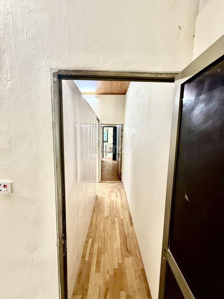 Renter. - Định Công Thượng.
