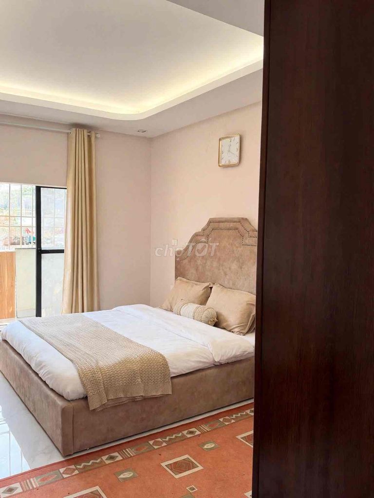 Rent a nice new home. 29 M2 X4 on the third floor. Sleep on Phương Mai.