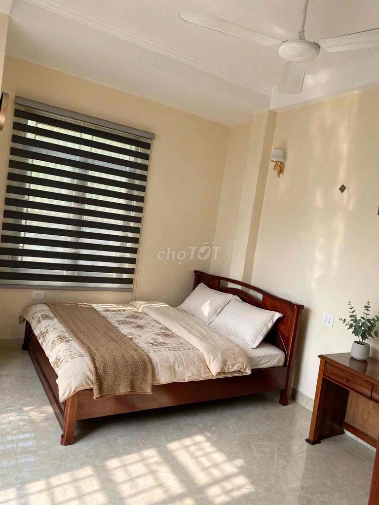 Rent a nice new home. 29 M2 X4 on the third floor. Sleep on Phương Mai.