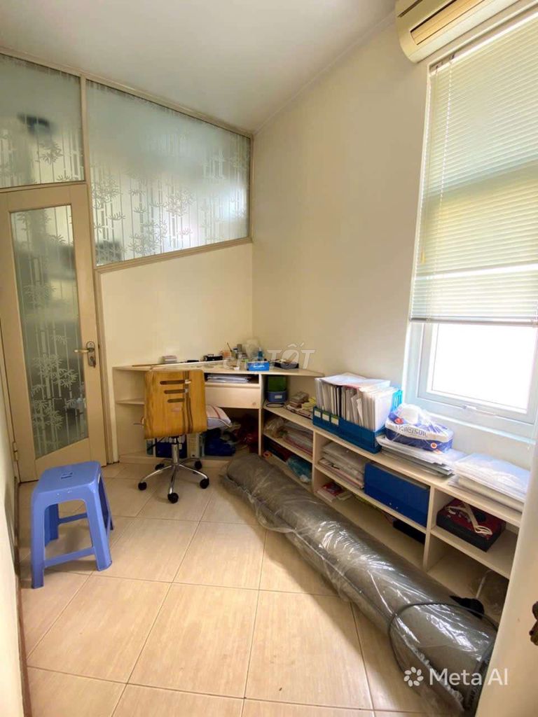 Rent vĩnh phúc 45 m2 x 5 floors, 3 bedrooms, road avoid, 25 million