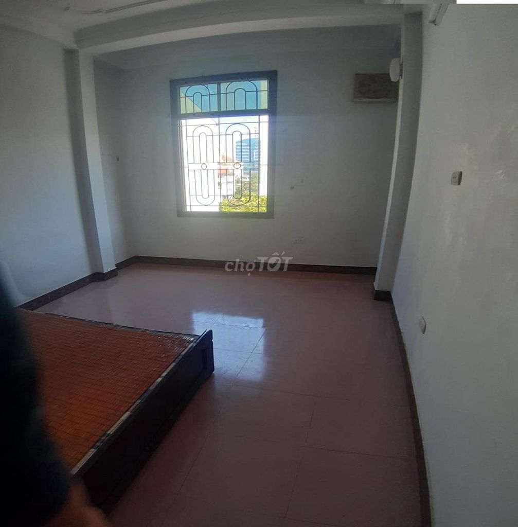 Rent a five-story street street 2 on Wong Sam Street - 18 million a second, wide-way to the car