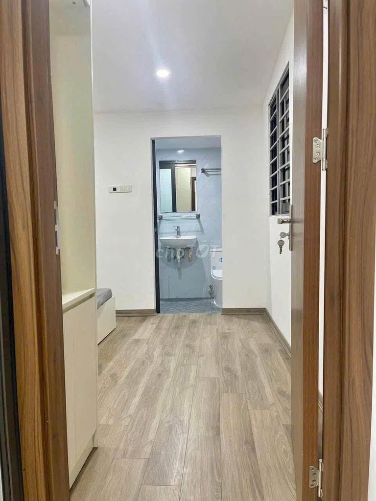 Rent me a second floor of 85 meters, 3 bedrooms, Thanh Xuân.