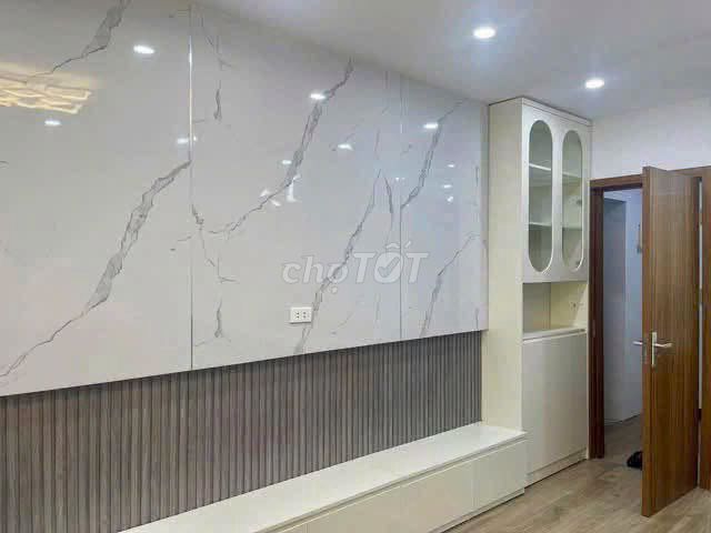 Rent me a second floor of 85 meters, 3 bedrooms, Thanh Xuân.