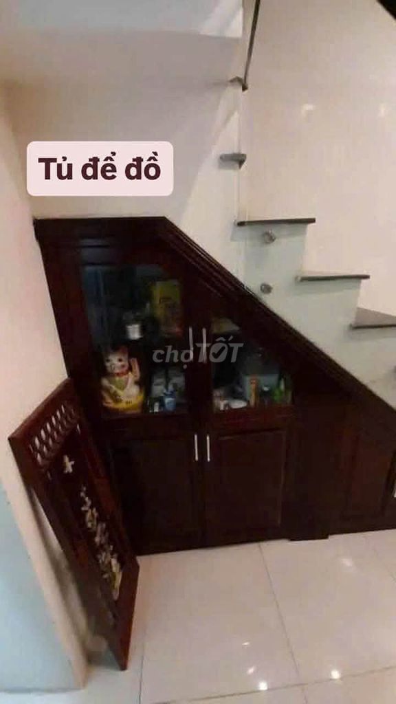 Rent your own apartment 38 meters x 3 floors, 3 closed bedrooms, alleys avoid, Ming Ku