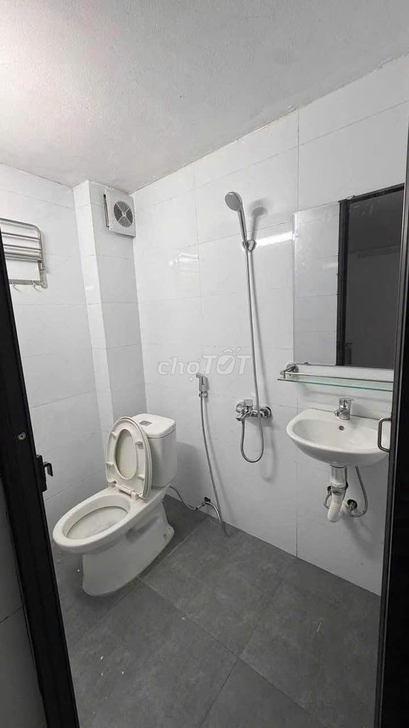 Two stories for renting four million at Tả Thanh Oai, parking car.