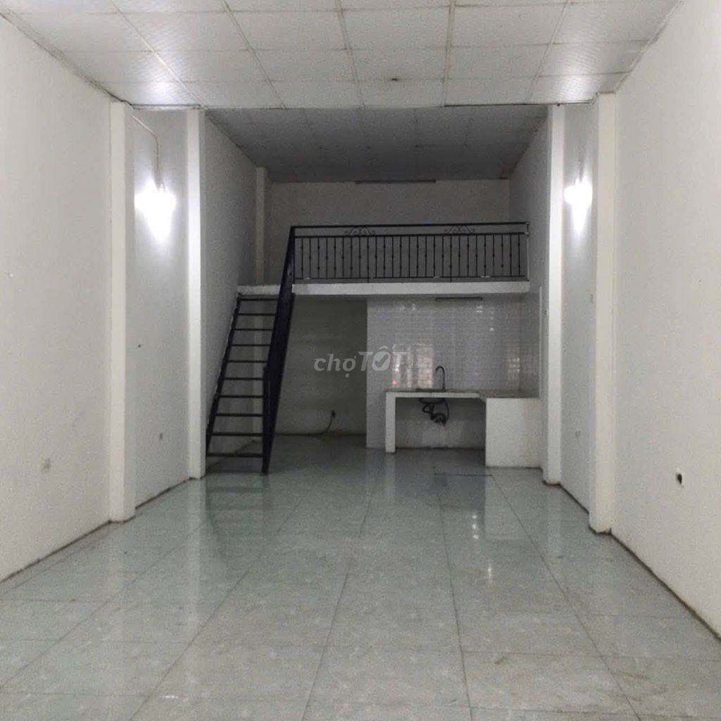 Rent Định Công Down, 48 meters, with a attic, a parking car
