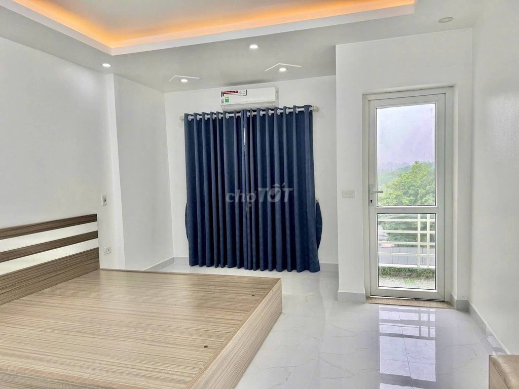 Rent the entire Vĩnh Hưng street, the Grand, 5 stories, 30 meters, 10 million