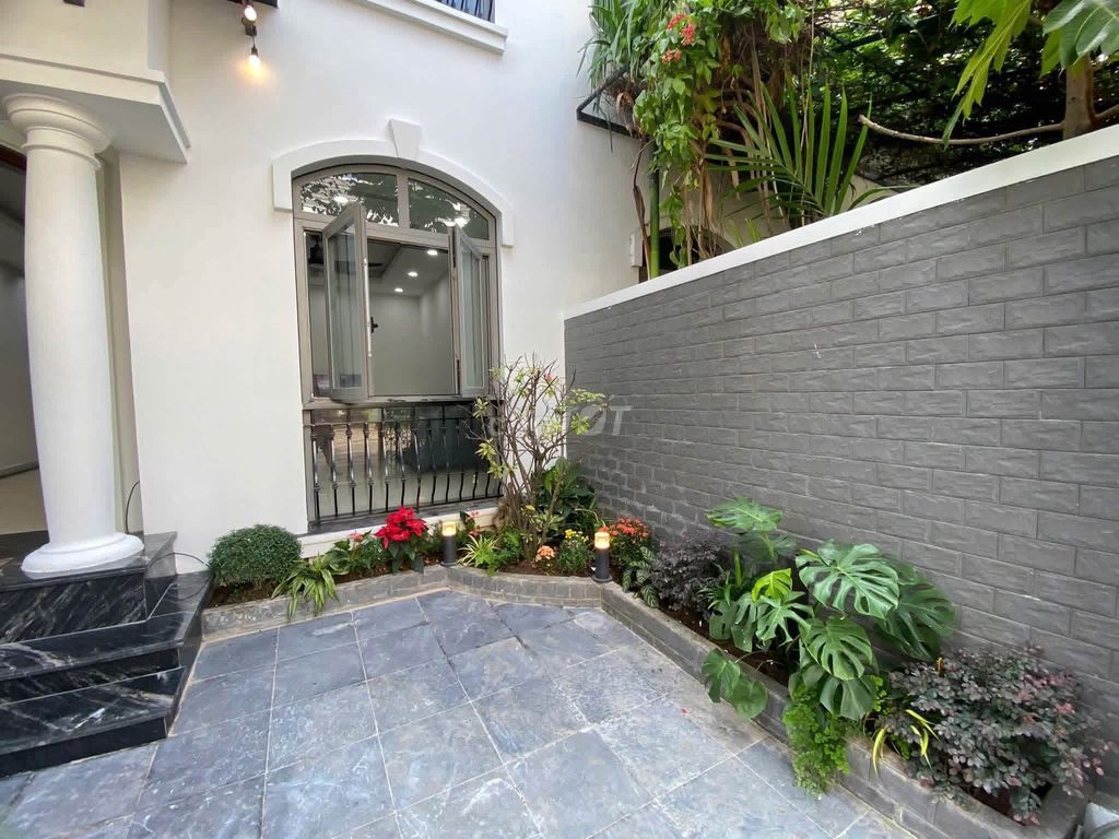 Rent the villa at 90 m.V.V.S. Ocean Park