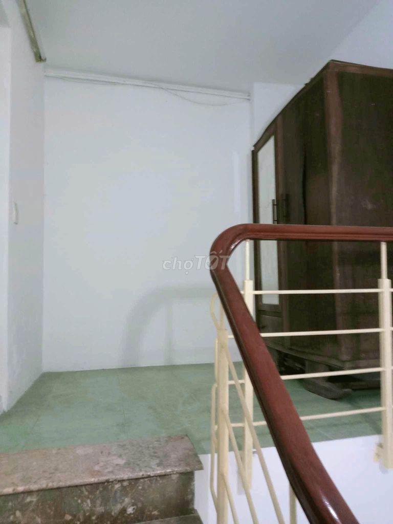 Rent the original Cảm Hội, Hai Bà Trưng, 6 million.
