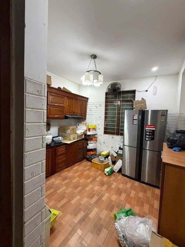 Rent a 2xxxx Lạc Long Quân, Tây Hồ, 40 m2 x 5 story