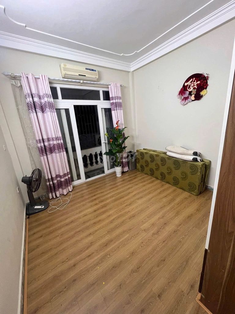 Rent the original house 30 meters Ngõ 678 Bạch Đằng, Hai Bà Trưng