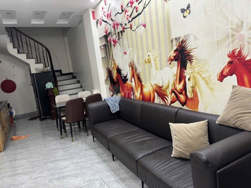 Renting the original house 32 m2 x 5 floors, Ngõ 192 Lê Trọng Tấn, Qing Xui