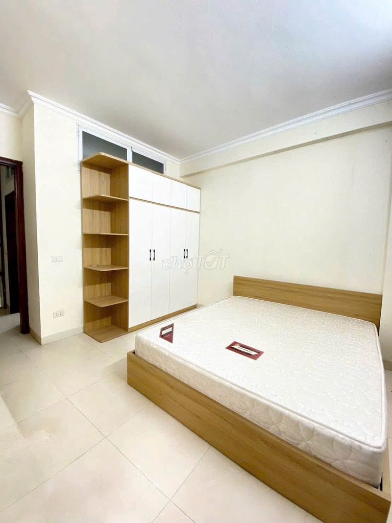 Rent Xuân Đỉnh, 50 meters2, two stories, full gear, near Kosmo West Lake
