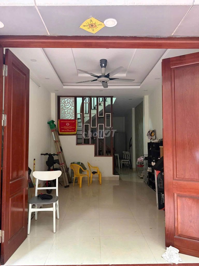 Rent a 40 m2 x 5 level Ngõ 117 Nguyễn Hoàng, Nam Từ Liêm