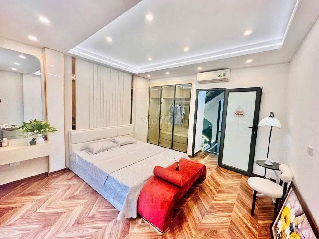 Rent your own home 40 m2 Hoàng Mai, new building interior