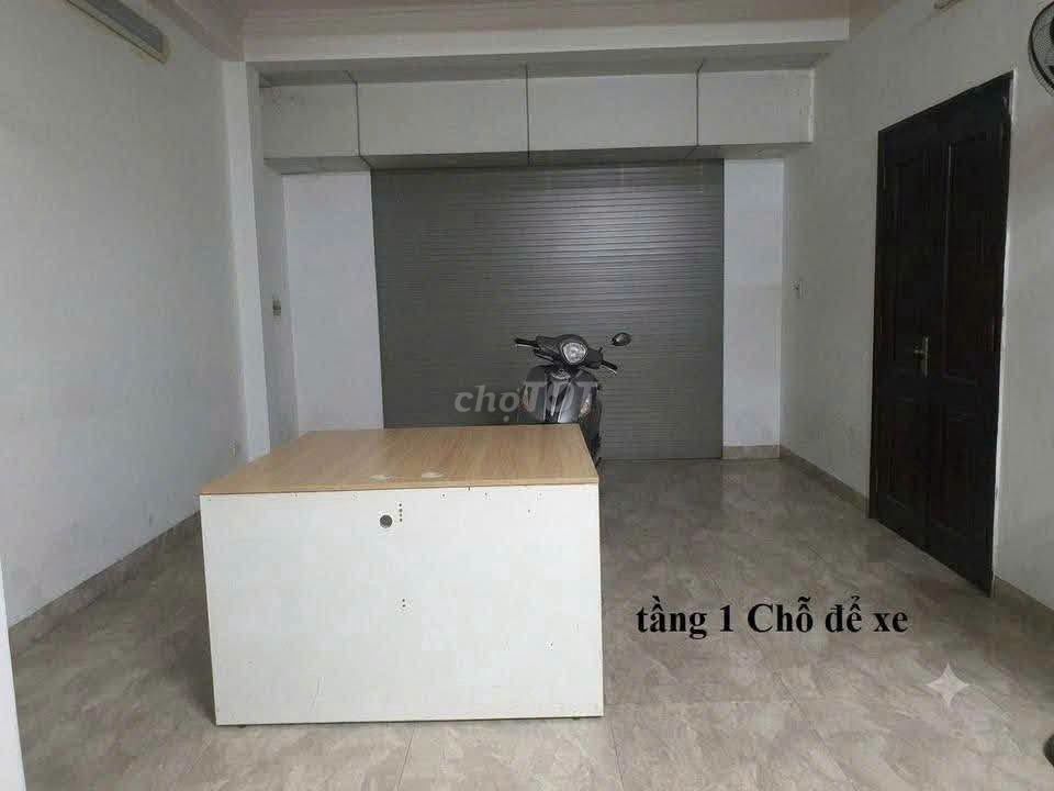 Rent 65 meters, 4 stories, Yellmanda, avoid car