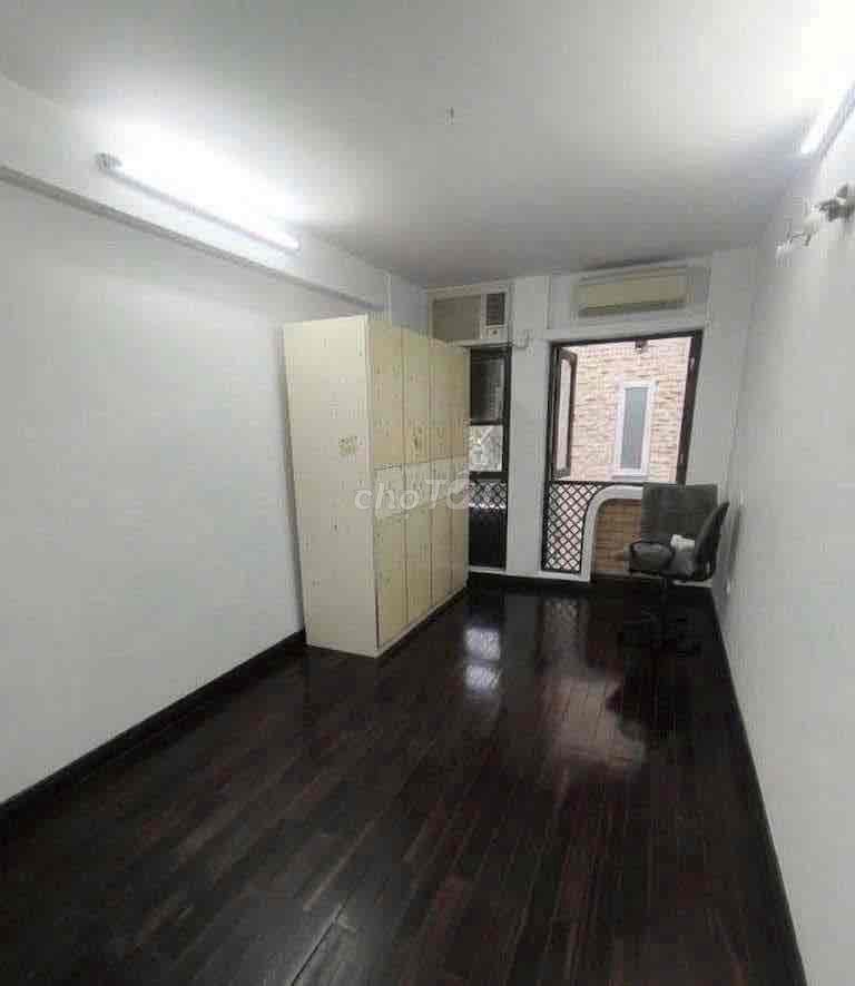 Rent Quỳnh Lôi 40 m2 x5 T place 12 million per second free