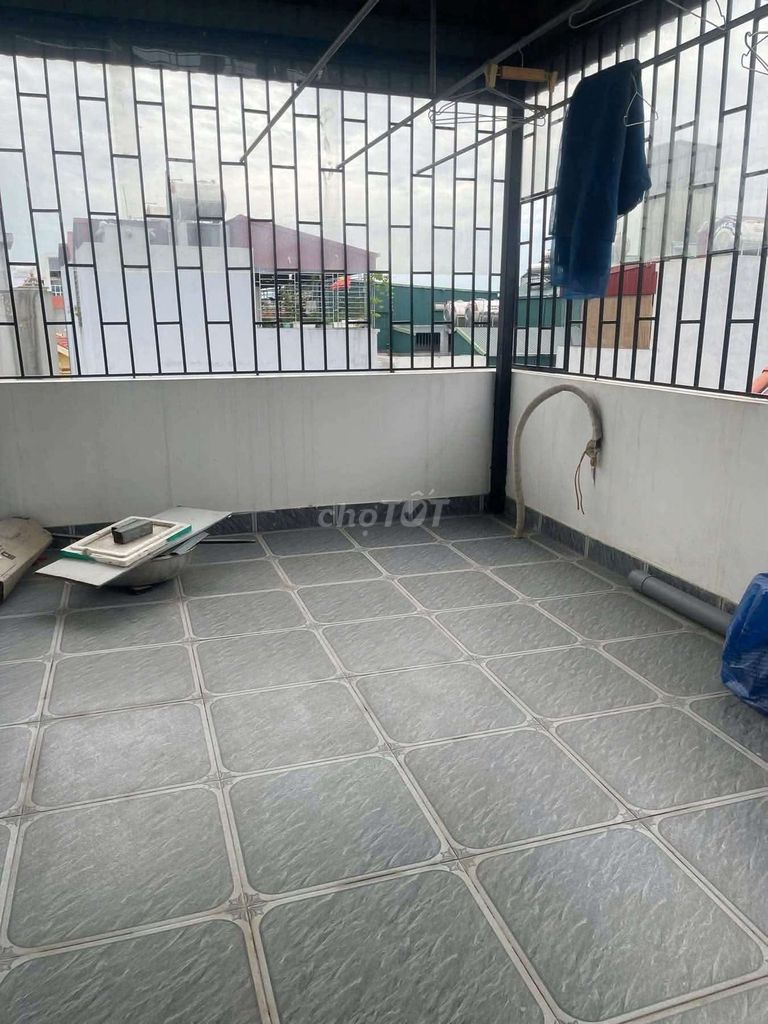 Hoa Lâm – Việt Hưng 01000 houses 5 stories - 3 bedrooms - Car near 01:8.5 million a month