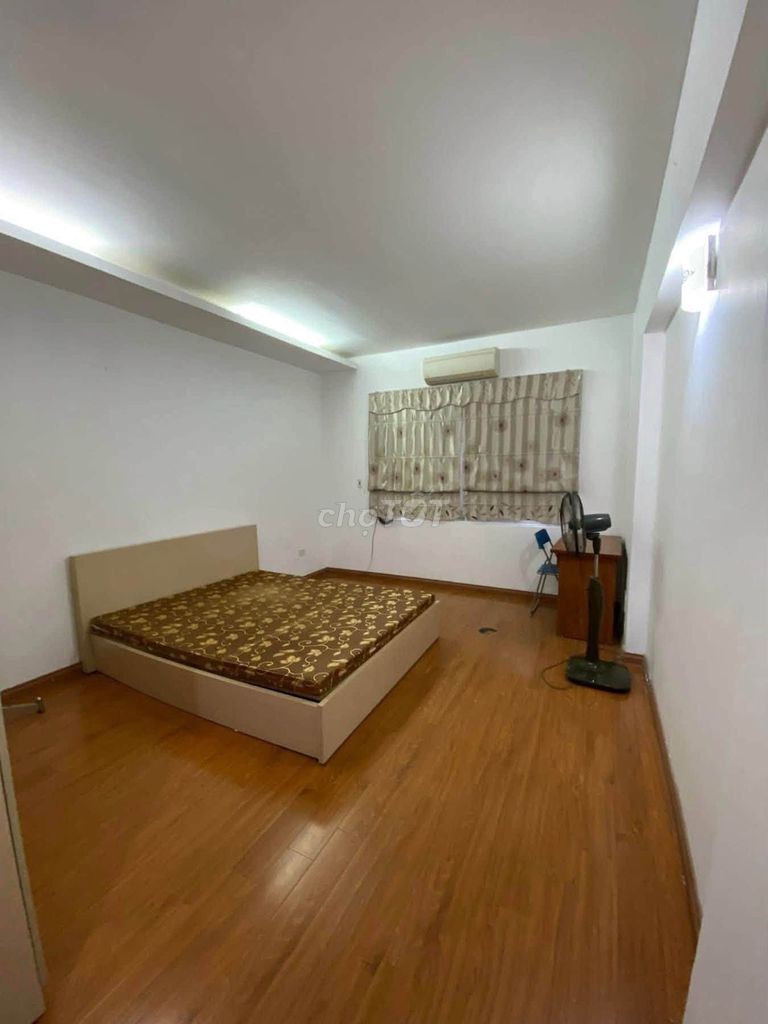 Rent a building at 66 Jewels - 3 bedrooms - Full interior - 8 million