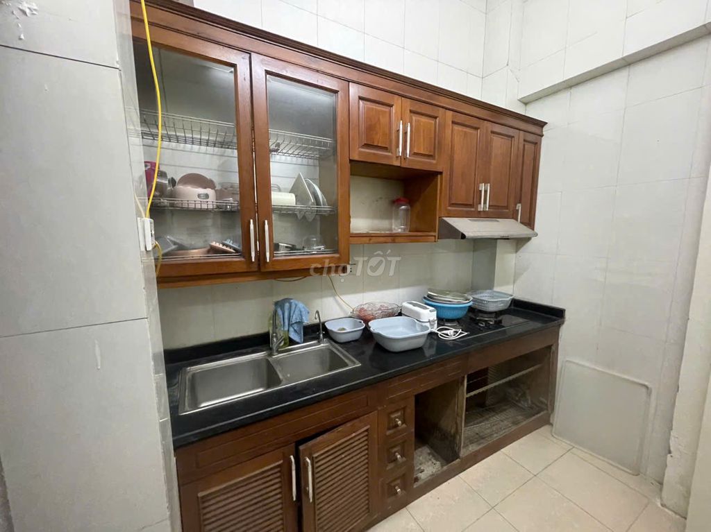 Kim Ngưu Thanh Nhàn private property area 60 m2 x2 t, 40 m2 yard, at 16 million