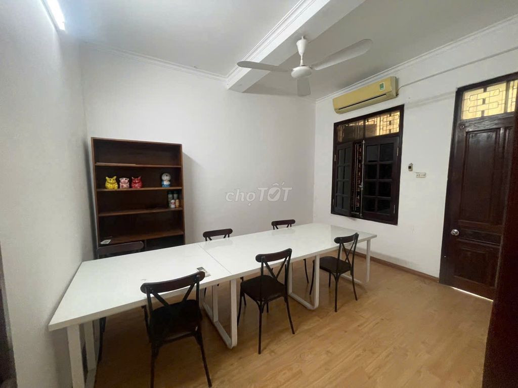Kim Ngưu Thanh Nhàn private property area 60 m2 x2 t, 40 m2 yard, at 16 million