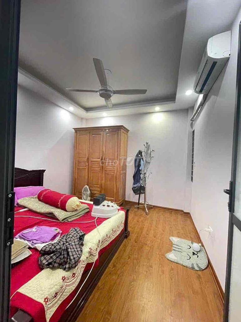 Rent four bedrooms 8 million Cầu Diễn, Bắc Từ Liêm.