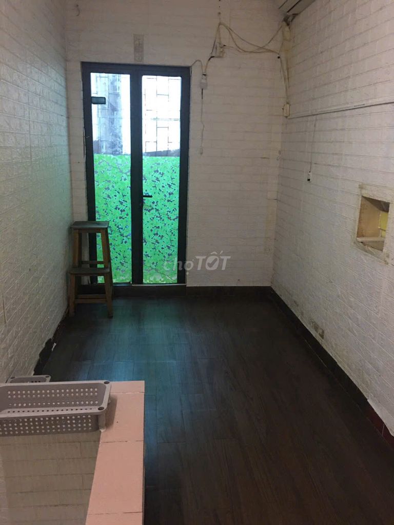 Rent the original building 45 m2 in Ngõ Hoàng An, Lev Road