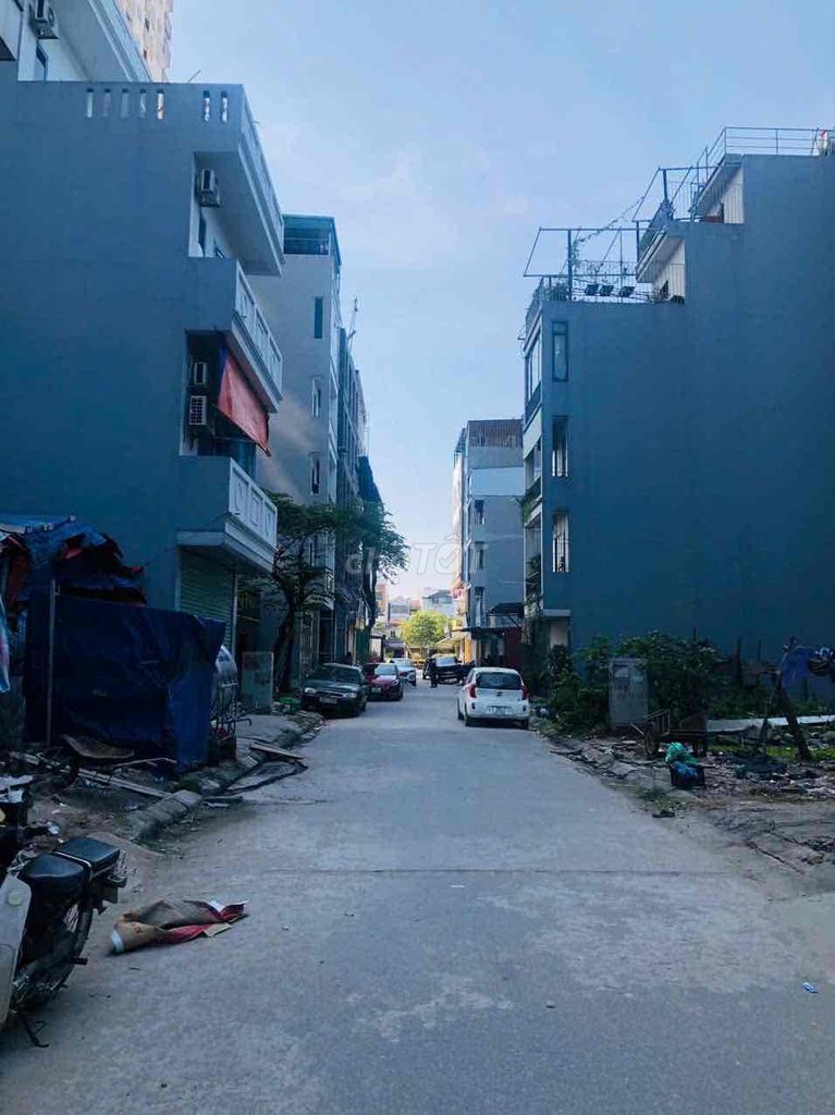 Rent a service apartment in the Lorea Pemberton area - Nhổn area 80 M 6 elevators