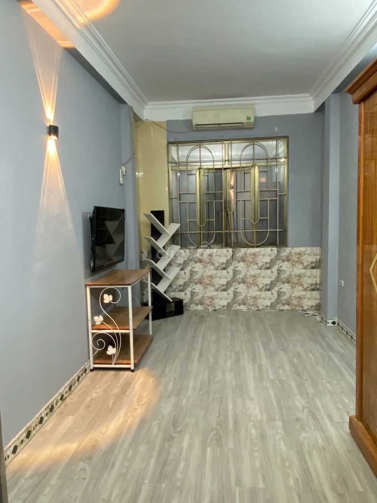 Home at 20 m2 x 4 floors