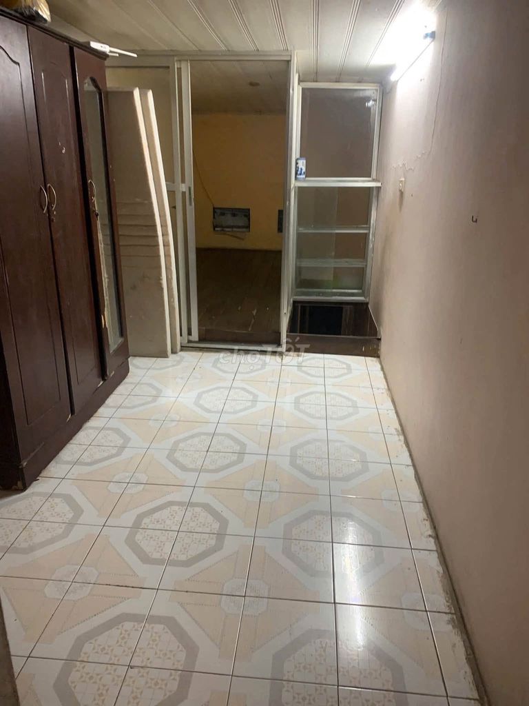 Rent 27 m2 Vĩnh Hưng, 4 million a month.