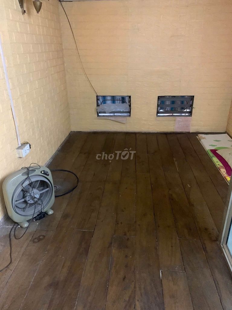 Rent 27 m2 Vĩnh Hưng, 4 million a month.