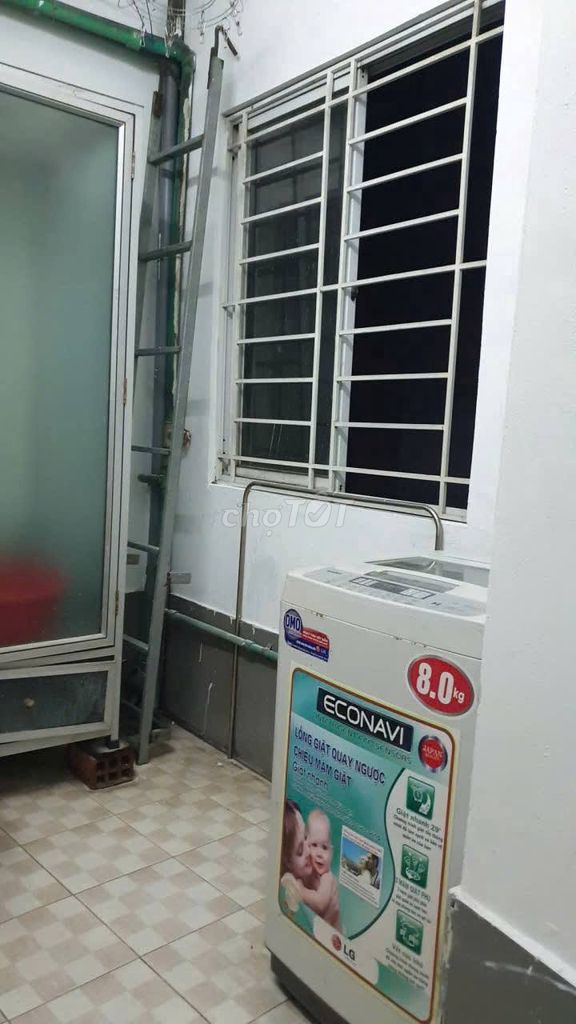 Rent a four-story Trương Định 8.5-million bedroom.