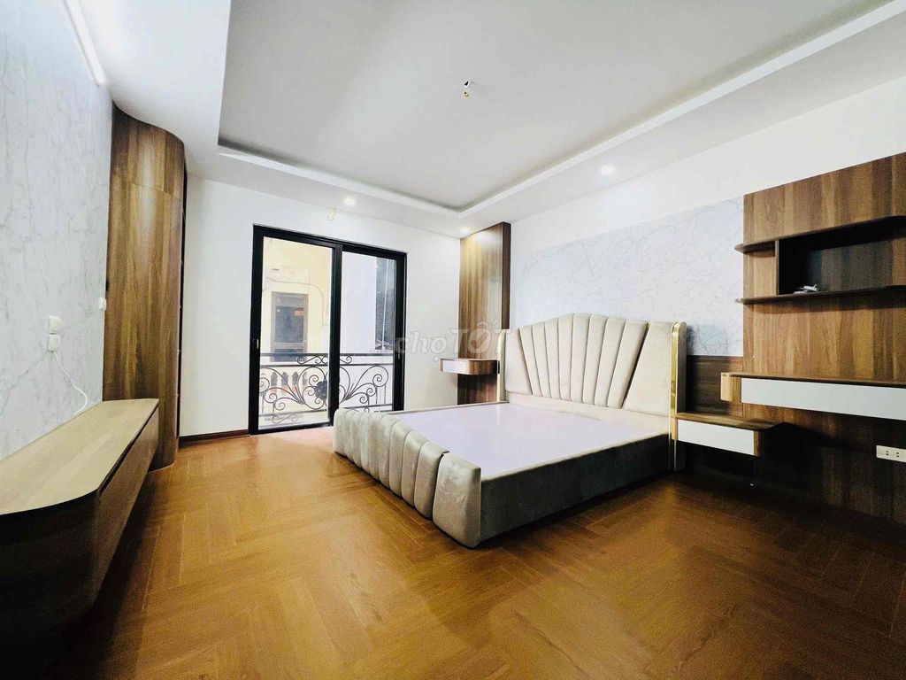 Ngõ Quỳnh, Hai Bà Trưng - 40 M 5-story elevator - 7000