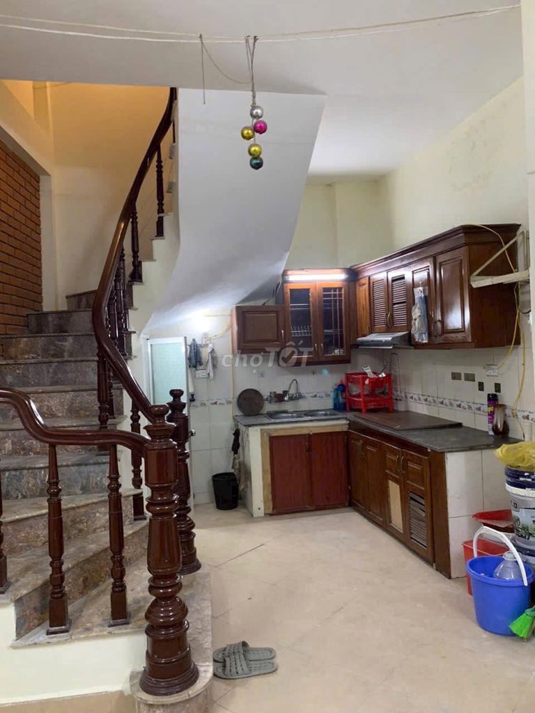 Rent the original four stories, 2 sleeping, Hoàng Mai, Hanoi