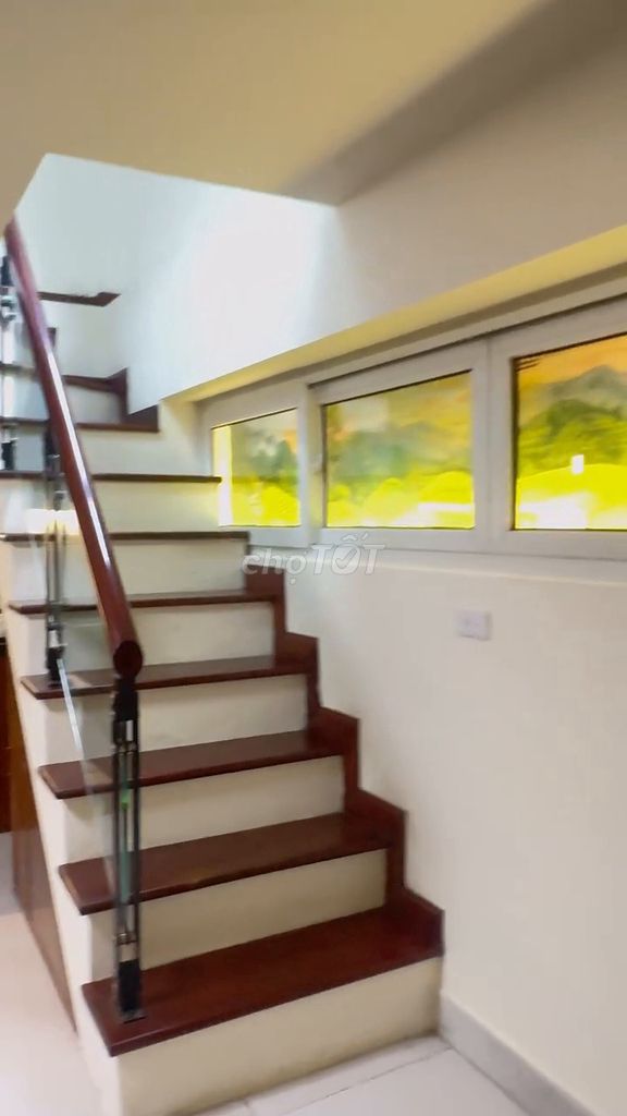 First floor, middle of the tower, nice house, newly fixed the Great Haven, Vạn Bảo, Ba Đình