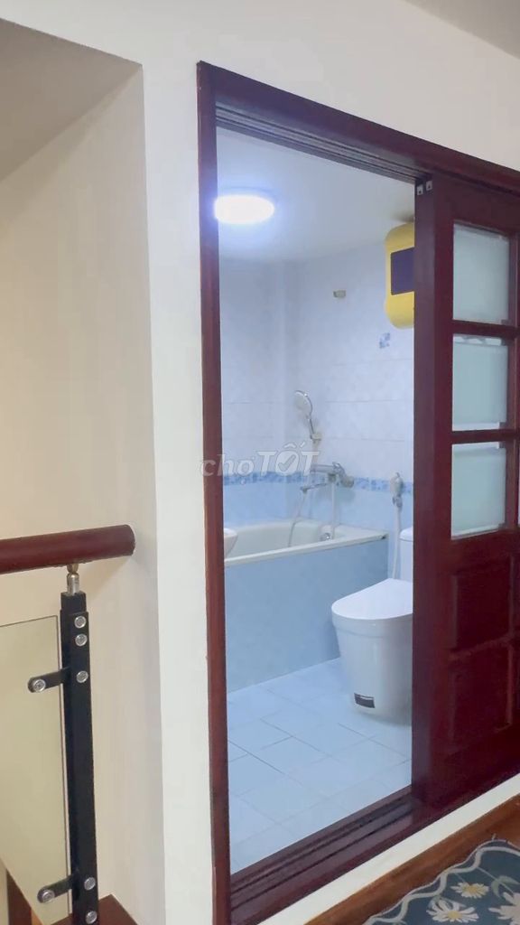 First floor, middle of the tower, nice house, newly fixed the Great Haven, Vạn Bảo, Ba Đình