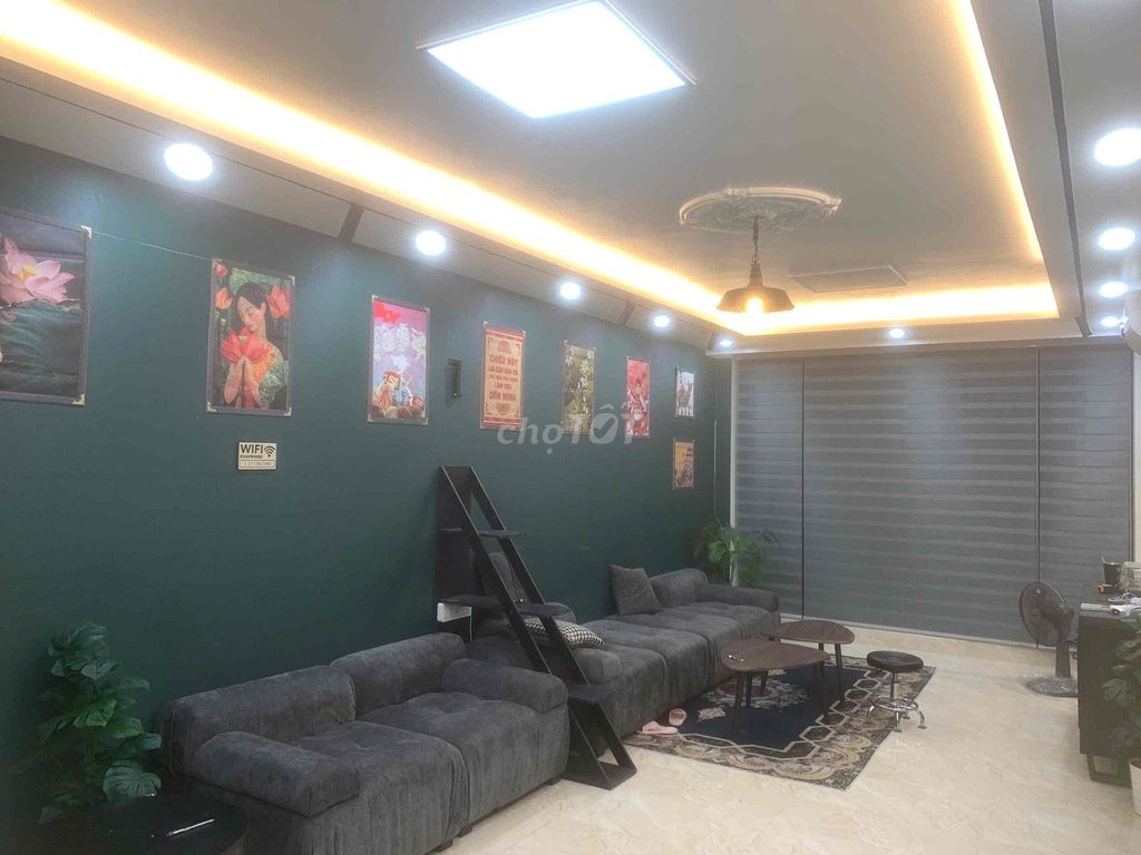To rent the original Jade street house.