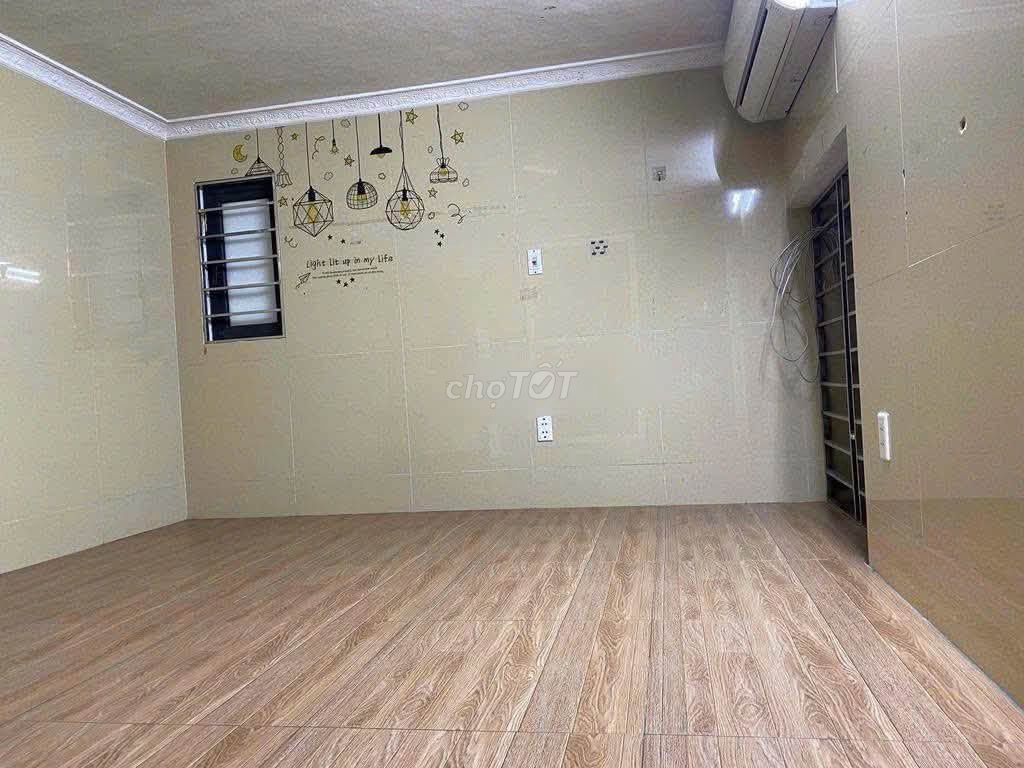 Rent Ngõ 341 Đội Cấn, Ba Đình, 29 m2 x 4 floors, 7 million