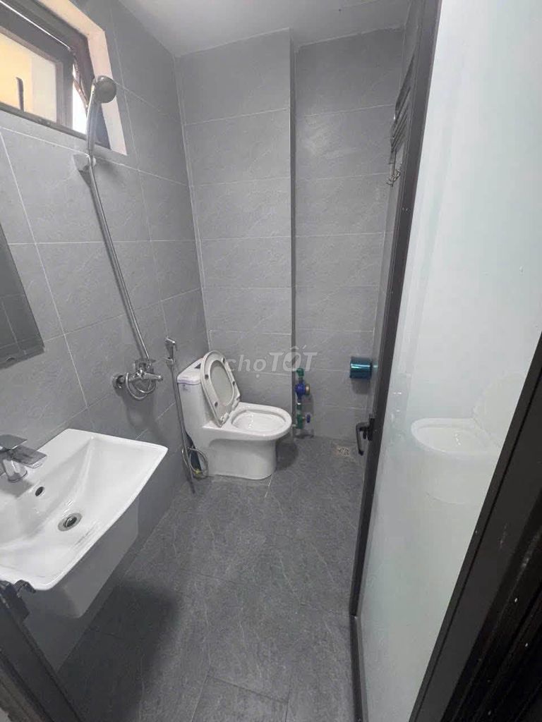 Rent 12 Chính Kinh, Thanh Xuân, Hanoi