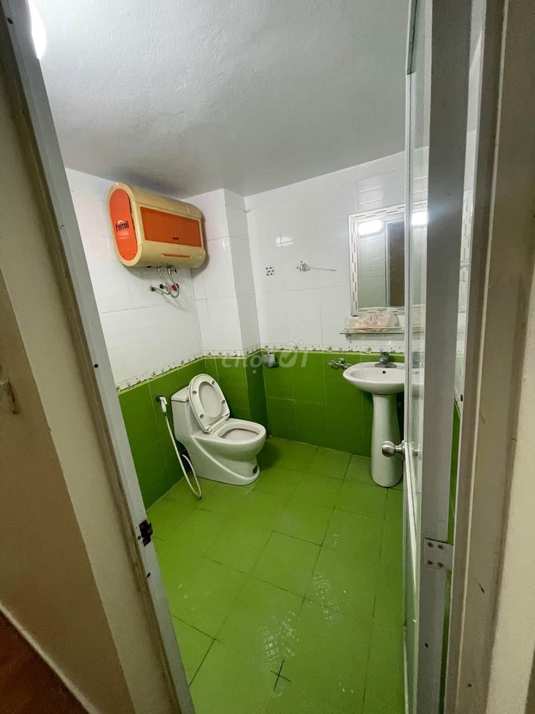 Renting 63 meters two, four stories, Tây Mỗ, avoiding cars.