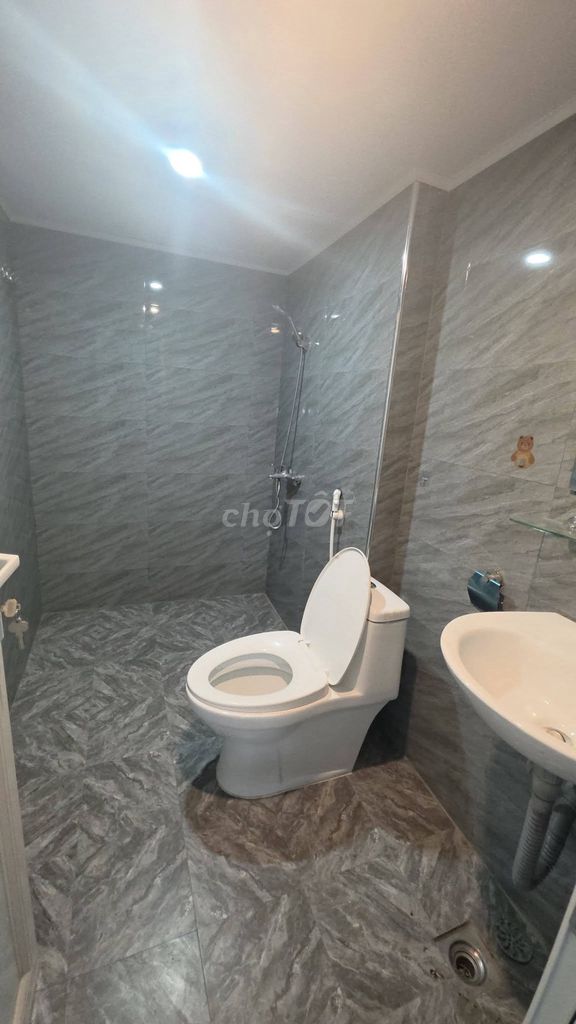 Rent Ngõ 192 Lê Trọng Tấn, 45 m2 x 4 floors, 4 sleep