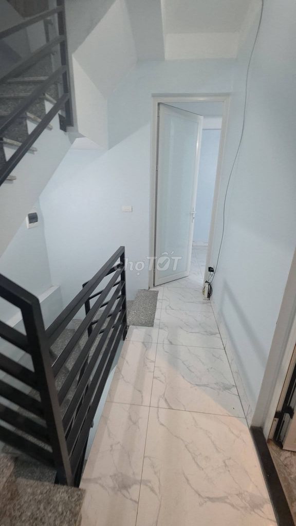 Rent Ngõ 192 Lê Trọng Tấn, 45 m2 x 4 floors, 4 sleep