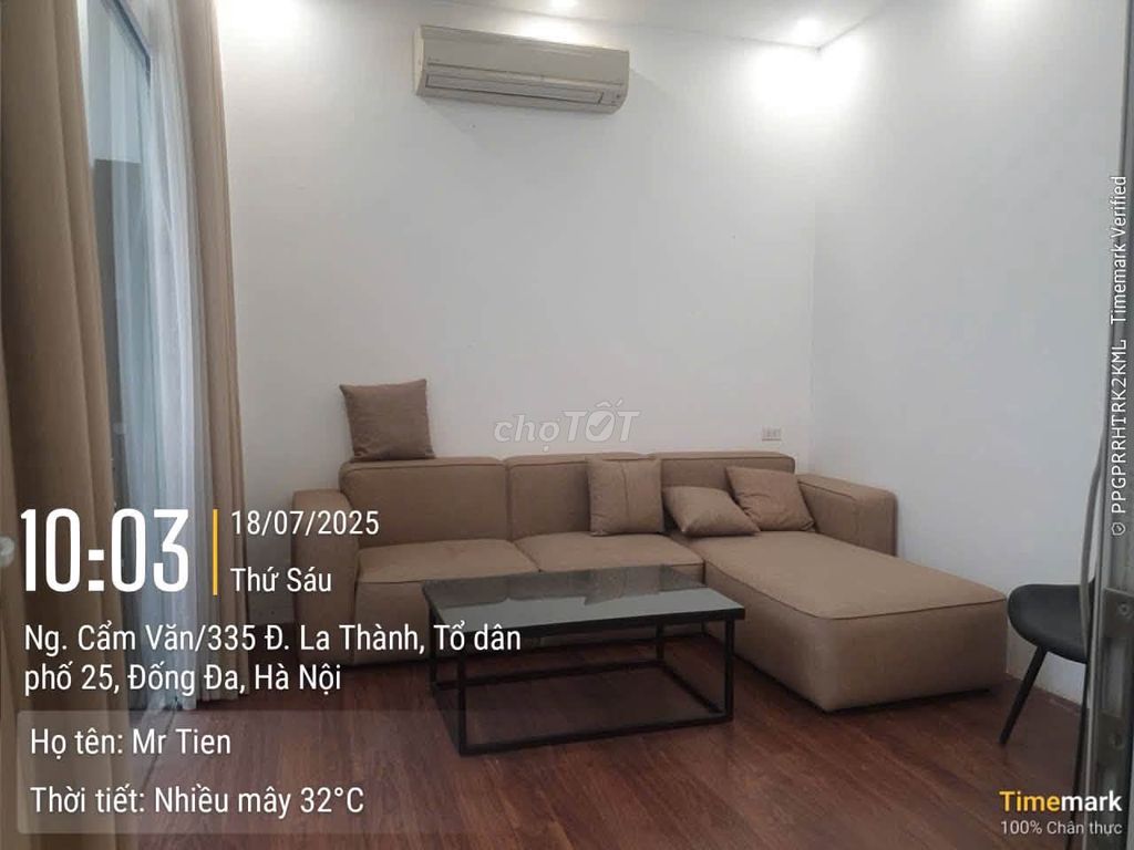 Rent the building 45 meters, 4 stories, Đê La Thành, Đống Đa