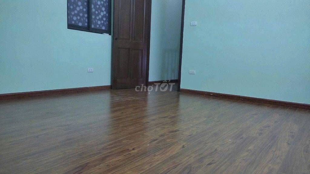Rent a three-story Phú Đô, Nam Từ Liêm, 50 meters, inside.