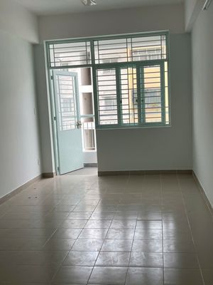 Main Master - Rent Chung cư Phú Thọ District 11 - 67 m2 - Full interior