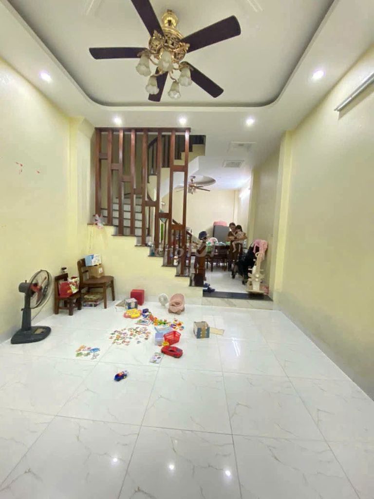 Rent the Grand Masters 35 meters x 4 T