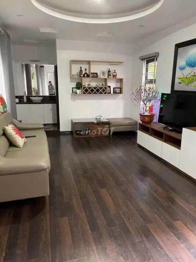 Rent his own home 40 meters x 4 level Ngõ 22 Hoàng Văn Thụ, Hoàng Mai